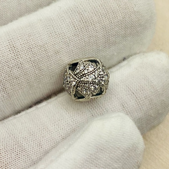 EUC Pandora 791906CZ Sterling Silver Oriental Fan Charm w/ Clear Zirconia - Picture 5 of 10